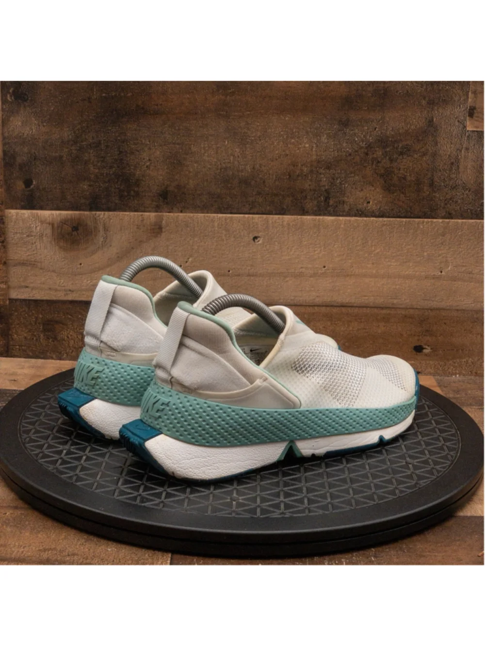 NIKE GO FLYEASE WOMENS ATHLETIC SHOES SLIP ON WHITE TEAL RUNNING WALKING SZ 7.5